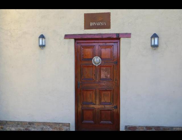 2 BEDROOM HOUSE FOR SALE IN NIEU BETHESDA